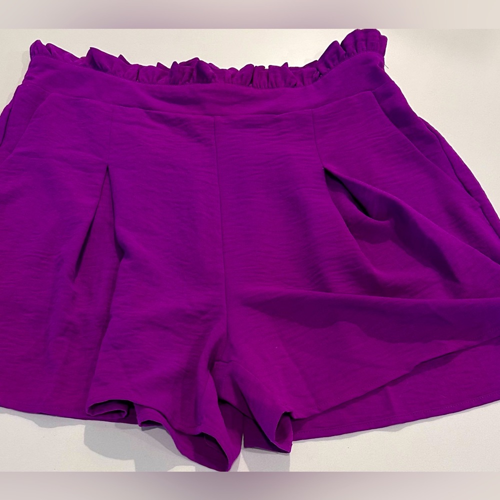 L Love Ruffle Trim Shorts